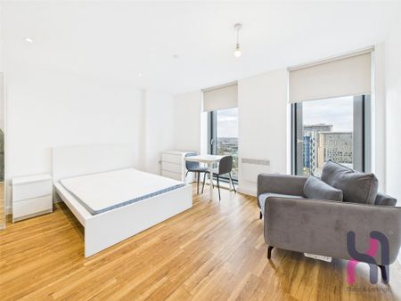 Studio to rent - Photo 2