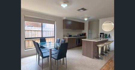 Modern Family Home" - Photo 2