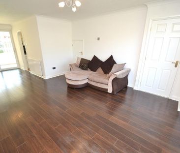 3 bedroom semi-detached house to rent - Photo 3