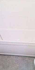 Room in a Shared House, Lansdowne Road, IG3 - Photo 4