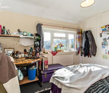 5 bedroom semi-detached house to rent - Photo 6