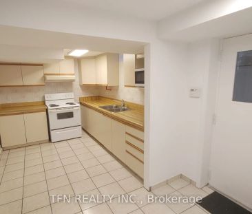 112 Trafalgar Square #Lower - Photo 5