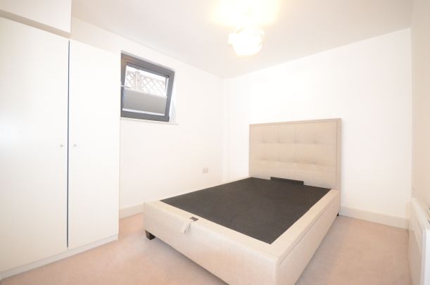 1 bedroom studio to rent - Photo 1