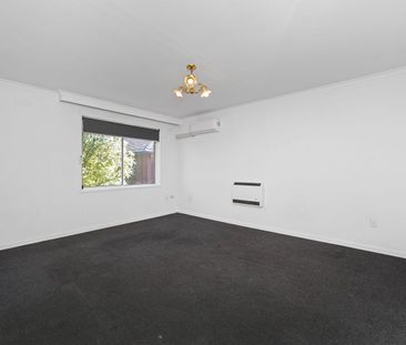 Location, Location! - Photo 1