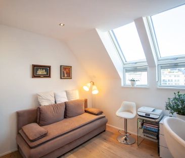 Modernes Maisonette-Juwel mit Terrasse im 3. Bezirk – Tischlerküche... - Photo 2