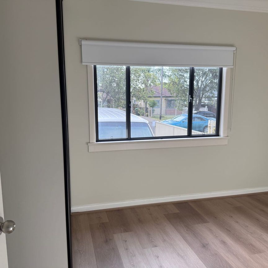 Renovated 4 Bedroom House for rent at Punchbowl !!!!!! - Photo 1