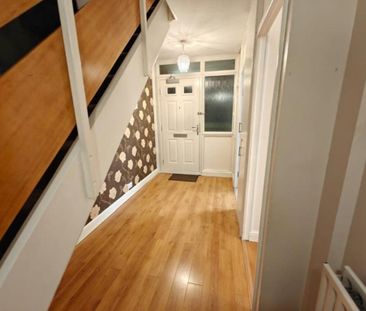4 bedroom flat share to rent - Photo 6