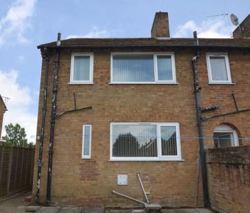 Watton - Photo 2