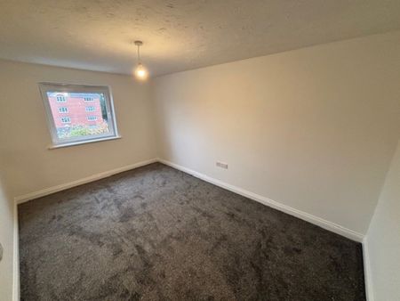 Mountbatten Close, Preston - Photo 2