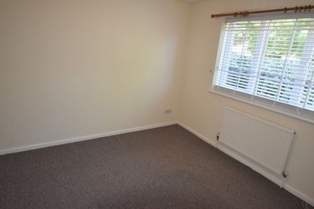 2 bedroom Apartment - HEATHCROFT, WELWYN GARDEN CITY - Photo 4