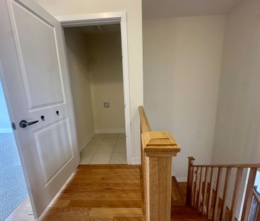 For Lease - 118 Credit Lane, Richmond Hill, Ontario - Photo 3