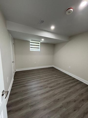 For Lease - 178 Cottonwood Crescent, Welland, Ontario - Photo 2