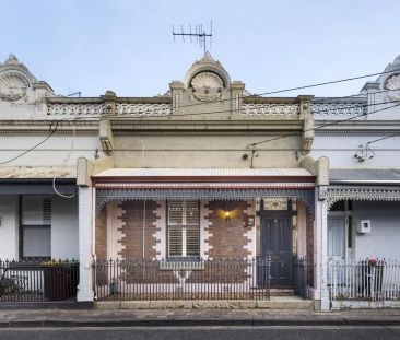 Chic and Charming Victorian in Unbeatable Lifestyle Position - Photo 6