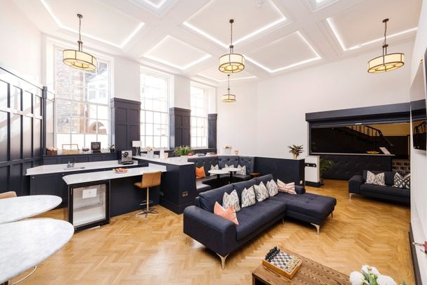 1 Bed Flat, Mcdonald Road, EH7 - Photo 1