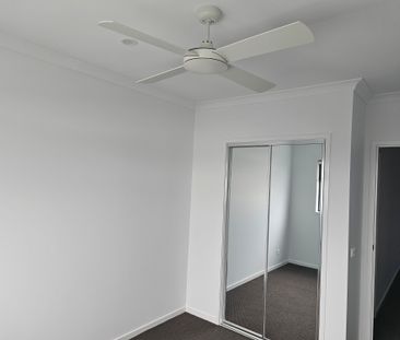 Narre Warren South - Photo 2