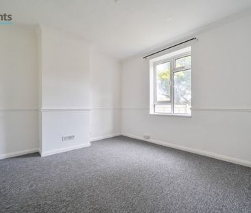 3 bedroom detached house to rent - Photo 3