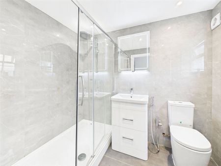 Thistleworth Close, Osterley, London, TW7, Isleworth - Photo 4