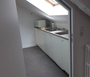 1 Chambre avec kitchenette douche wc à neuf - Photo 3