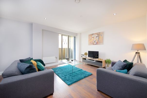 2 Bed Flat, Cambridge Street, M1 - Photo 1