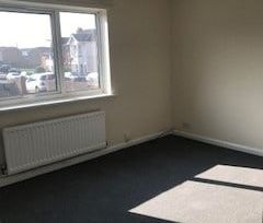 1 Bed Flat, Poole Road, SO19 - Photo 1