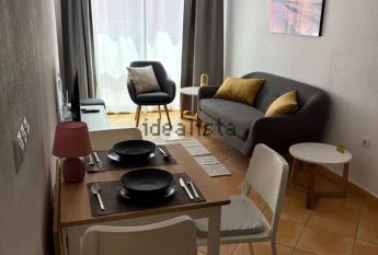 Alquiler de piso en Calle Orihuela, 27 - 141