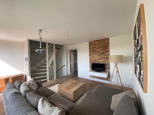 Te huur: Huis Schuttevaerkade in Dordrecht - Photo 1