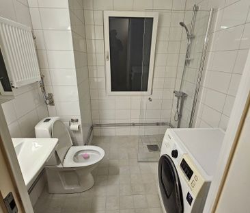 Helsingforsgatan, Kista - Photo 3