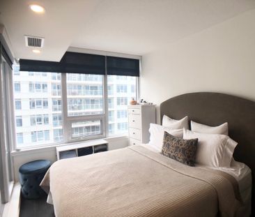 For Lease - 19 Bathurst Street Unit# 910, Toronto, Ontario - Photo 1