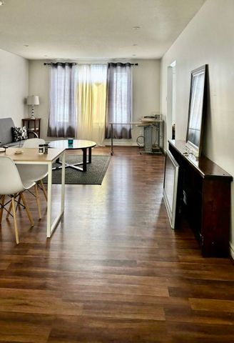 For Lease - 252 William Roe Boulevard Unit# Room 2, Newmarket, Ontario - Photo 2