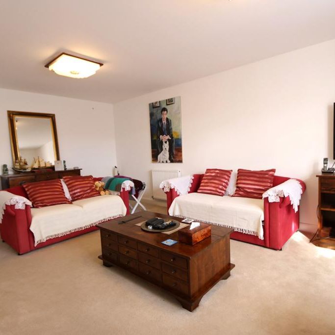 4 bedroom detached house to rent - Photo 1
