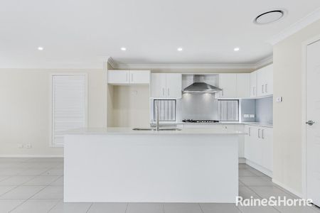 16 Billet Road, Edmondson Park, NSW 2174 - Photo 4