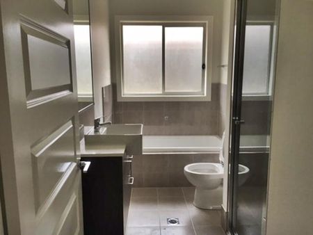 Modern 2-Bedroom Home in a Prime Location - Photo 4