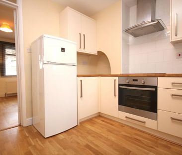 2 bedroom terraced house to rent - Photo 6