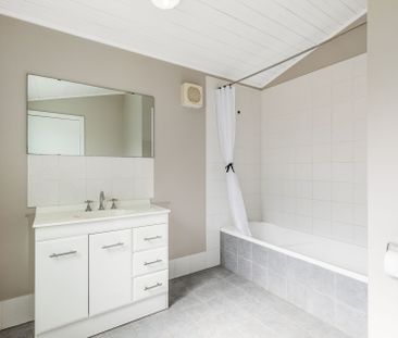 Have Your Own White Picket Fence!! - Photo 5