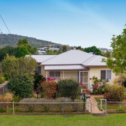 Cosy home in Mansfield Catchment - Photo 1