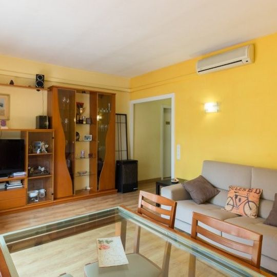 barcelona, Catalonia 08025 - Photo 1