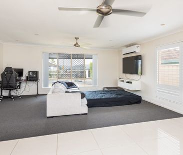 IMMACULATE 3 BEDROOM HOME IN ARUNDEL - Photo 2