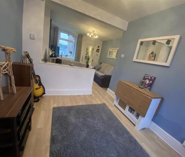 2 bedroom house to rent - Photo 1