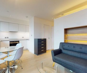 Studio to rent - Photo 1