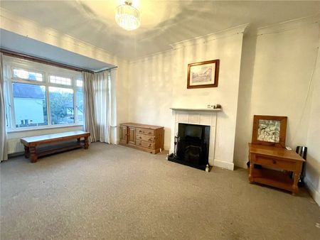 Tudor Court, 18 Church Road West, Farnborough, GU14 - Photo 2