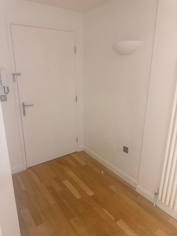 2 Bed Flat, Studley Court, E14 - Photo 4