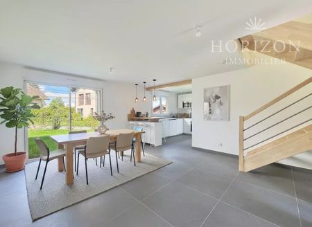 Location Maison 5 pièces 81m² SCIEZ 74140 - Photo 5
