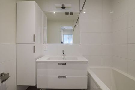 3455 Aylmer - Photo 4