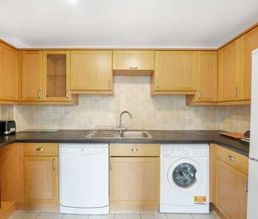 Hirst Crescent, North Wembley, HA9 - Photo 6