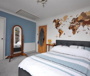 Danebury Drive, York - Photo 4
