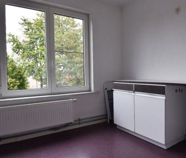 Appartement te huur in Eeklo voor € 780 met 3 slaapkamers - Photo 2