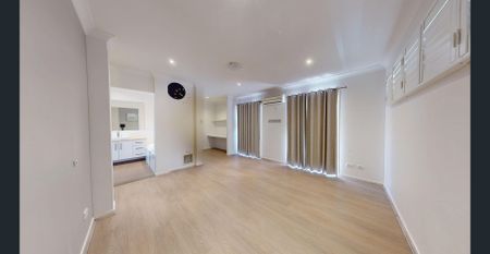 Within Stretton State College Catchment | Luxury 5 Bedroom Family Home - Photo 5