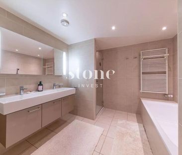 exceptional villa of 230m2 with view of the lake and the Alps - Photo 6