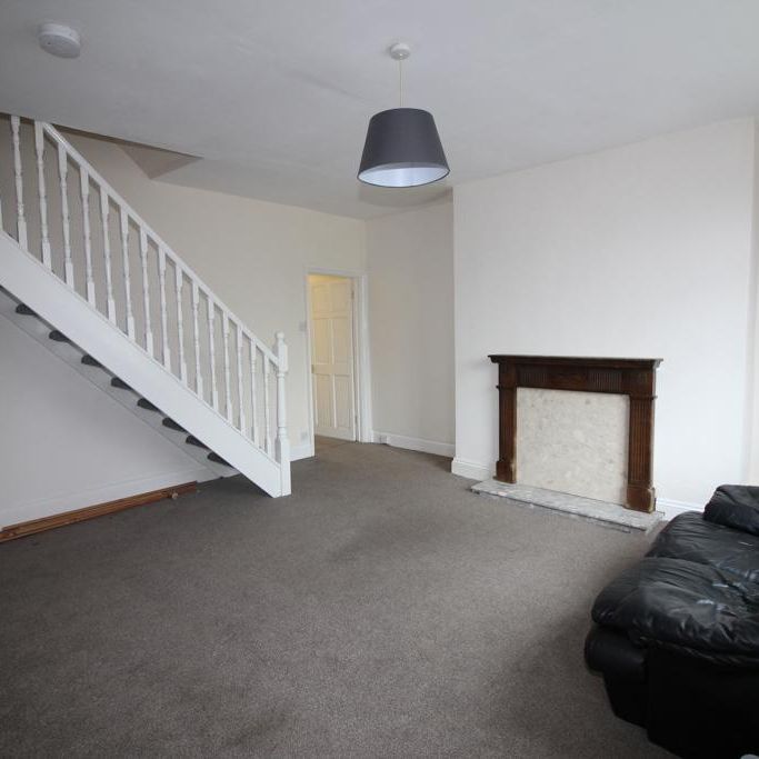 2 bedroom house to rent - Photo 1