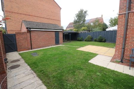 Sandringham Road, Brough - Photo 5